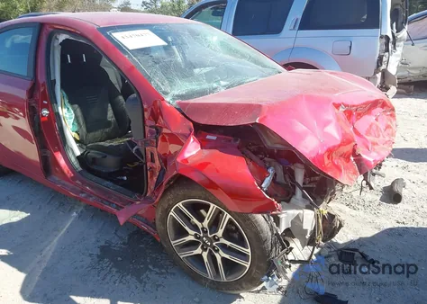 2019 Kia Forte S z USA, uszkodzony, nr VIN 3KPF34AD2KE042433